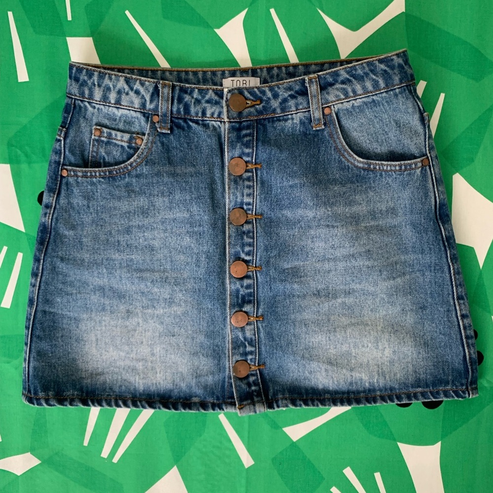 Tobi Blue Denim A-line Button-Front Mini Jean Skirt Sz. 26